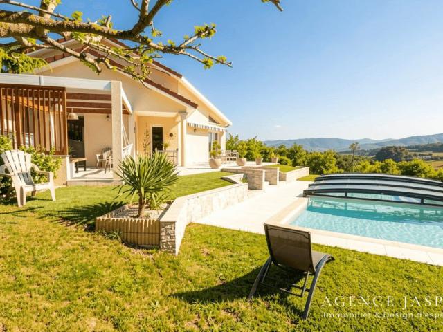 Maison 5 pièces 182 m²