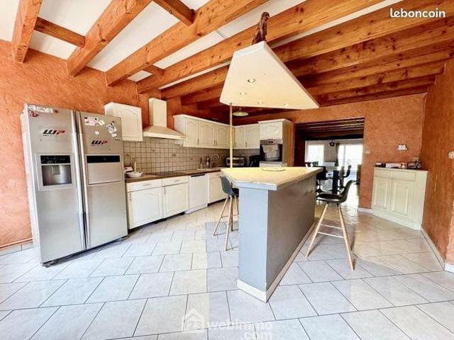 Maison 5 pièces 183 m²
