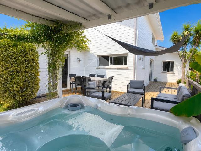Maison 5 pièces 183 m²