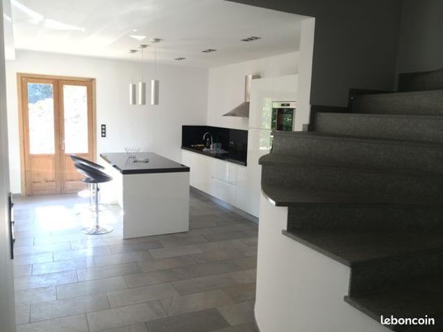 Maison 5 pièces 183 m²