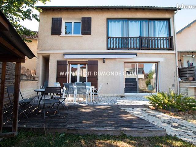 Maison 5 pièces 183 m²