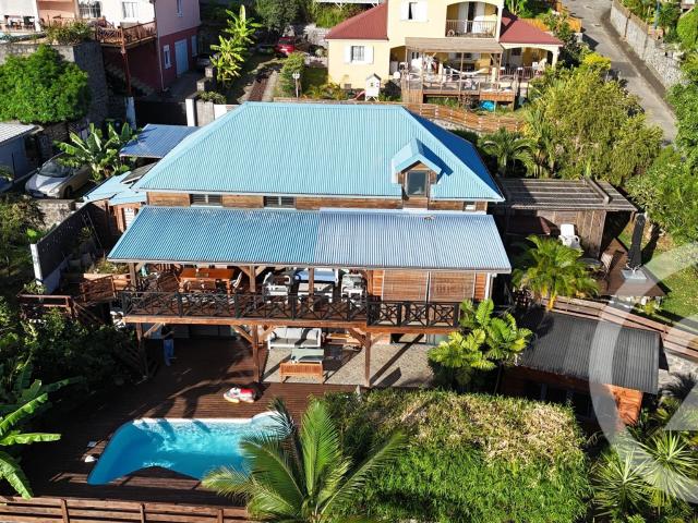 Maison 5 pièces 183 m²