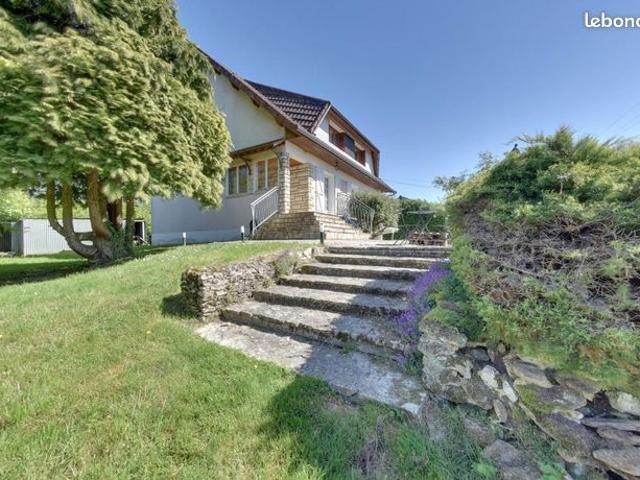 Maison 5 pièces 183 m²
