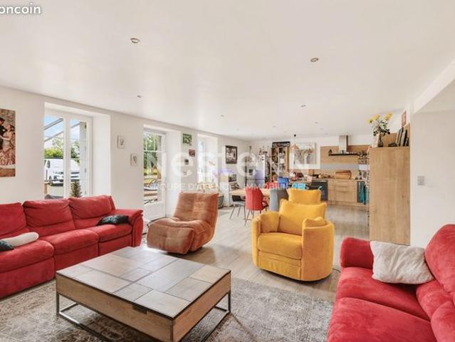 Maison 5 pièces 183 m²