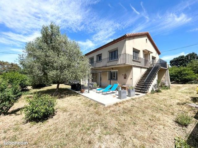 Maison 5 pièces 183 m²