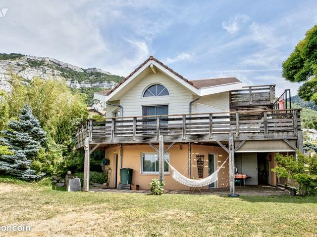 Maison 5 pièces 183 m²