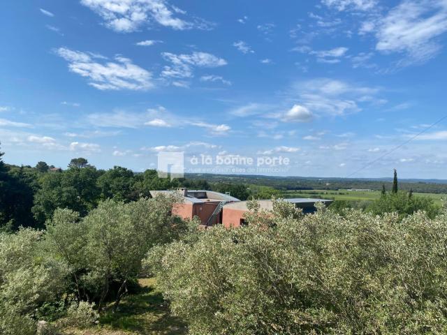 Maison 5 pièces 194 m²