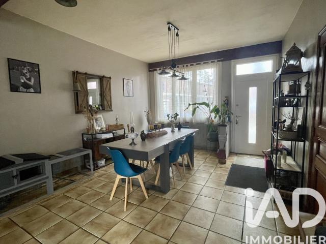 Maison 5 pièces 194 m²