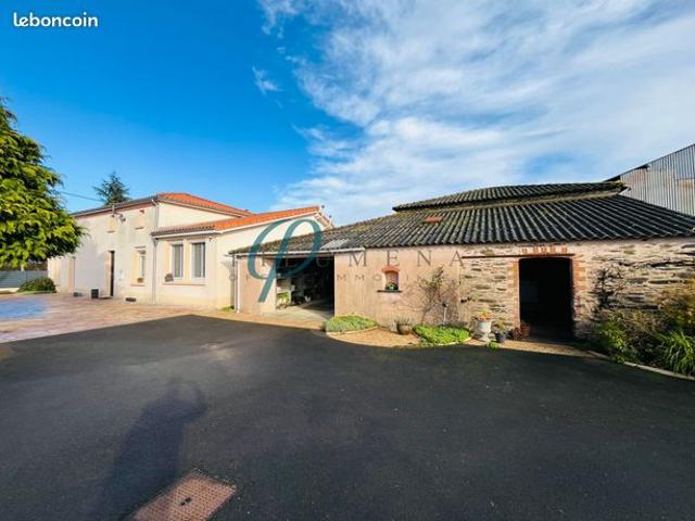 Maison 5 pièces 194 m²