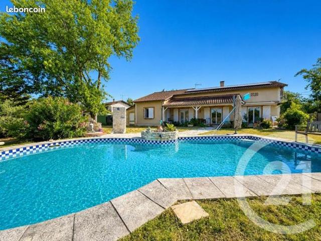 Maison 5 pièces 194 m²
