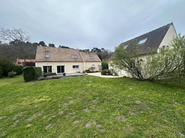 Maison 5 pièces 194 m²