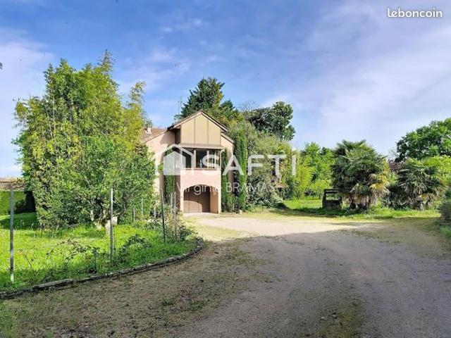Maison 5 pièces 194 m²