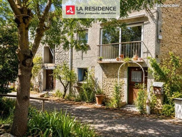 Maison 5 pièces 194 m²