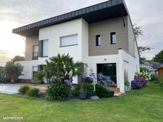 Maison 5 pièces 195 m²