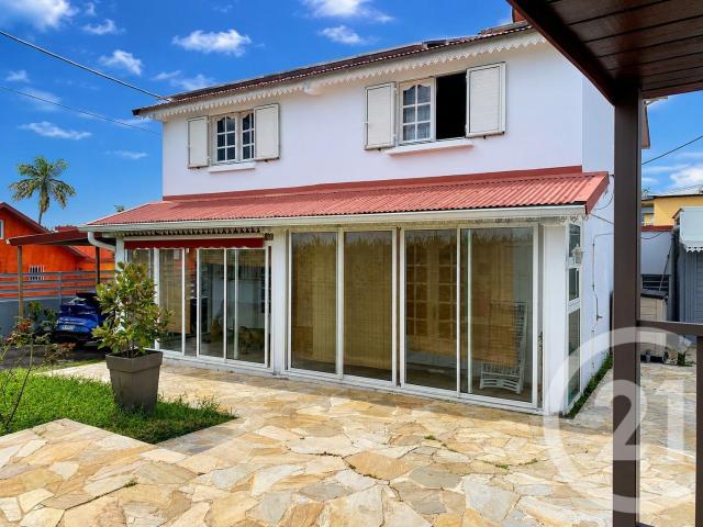 Maison 5 pièces 195 m²