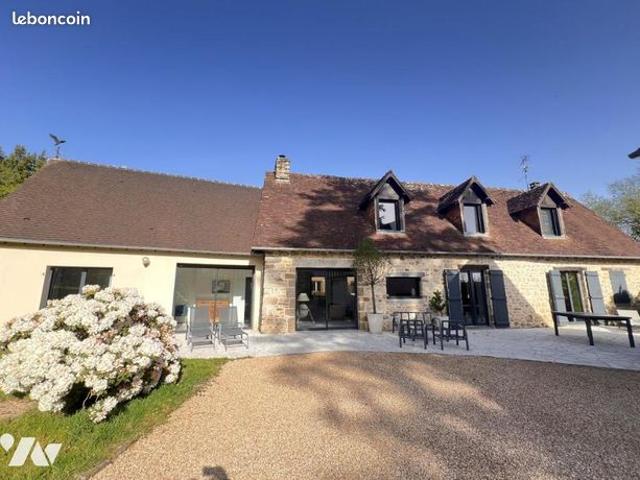 Maison 5 pièces 195 m²