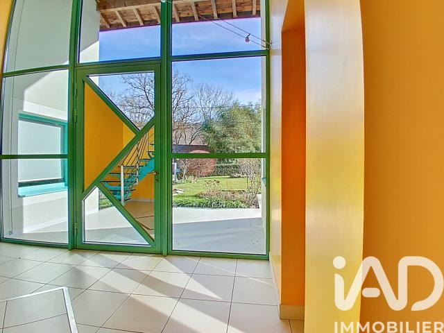 Maison 5 pièces 195 m²