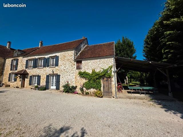 Maison 5 pièces 195 m²