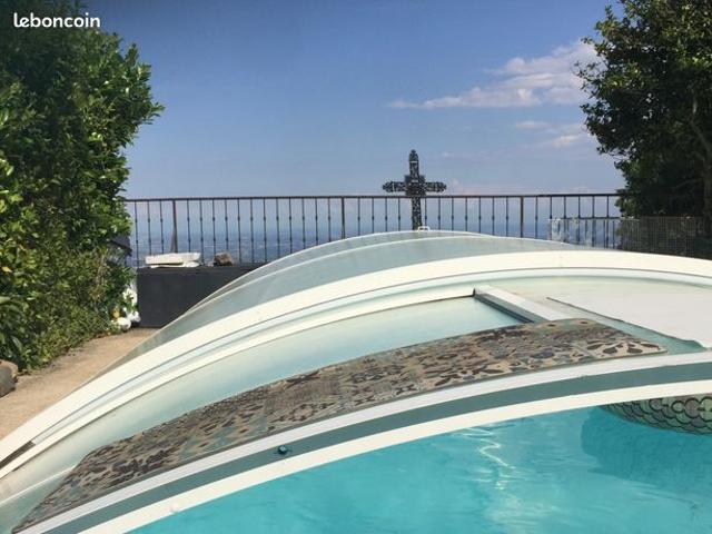 Maison 5 pièces 195 m²