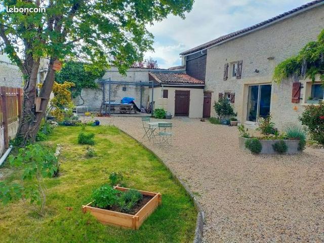 Maison 5 pièces 195 m²