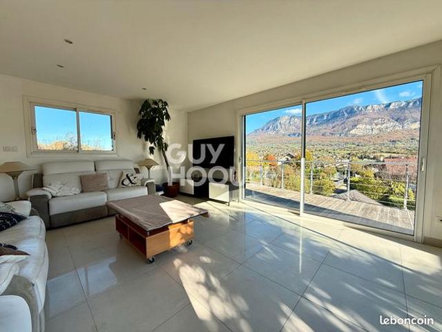 Maison 5 pièces 146 m²