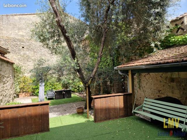 Maison 5 pièces 195 m²