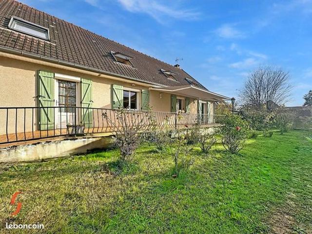 Maison 5 pièces 195 m²