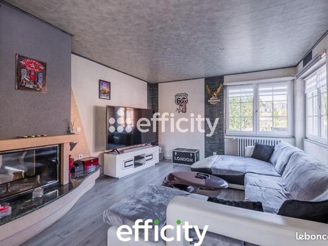 Maison 5 pièces 195 m²