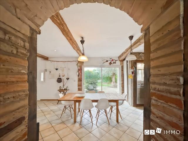 Maison 5 pièces 195 m²