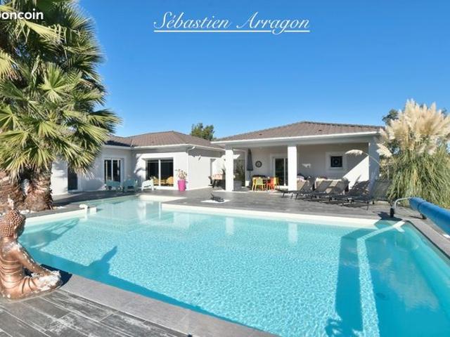 Maison 5 pièces 195 m²