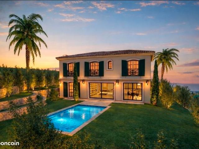 Maison 5 pièces 196 m²