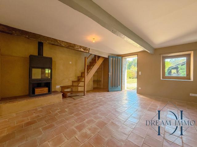 Maison 5 pièces 196 m²