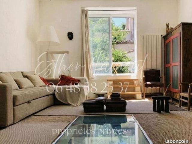 Maison 5 pièces 196 m²