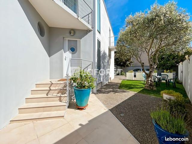 Maison 5 pièces 197 m²