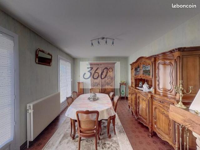 Maison 5 pièces 197 m²