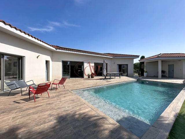 Maison 5 pièces 197 m²
