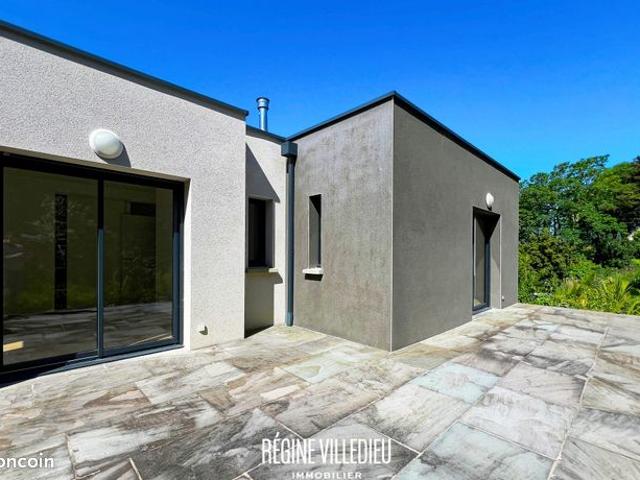 Maison 5 pièces 197 m²