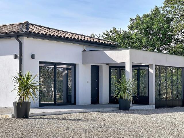 Maison 5 pièces 205 m²