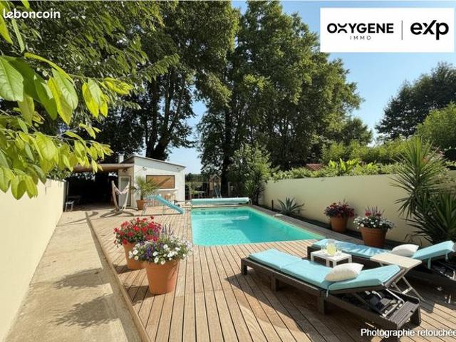 Maison 5 pièces 197 m²