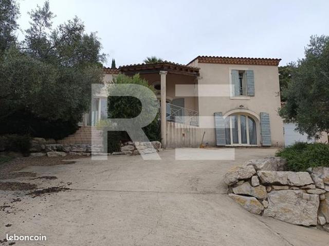 Maison 5 pièces 198 m²