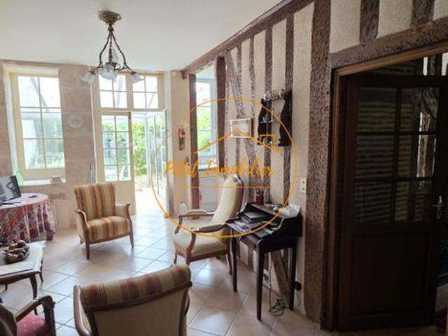 Maison 5 pièces 198 m²