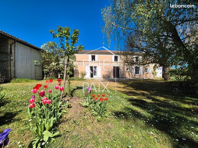 Maison 5 pièces 198 m²