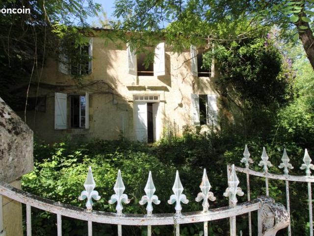 Maison 5 pièces 198 m²