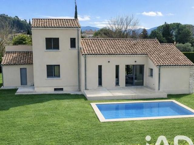 Maison 5 pièces 198 m²