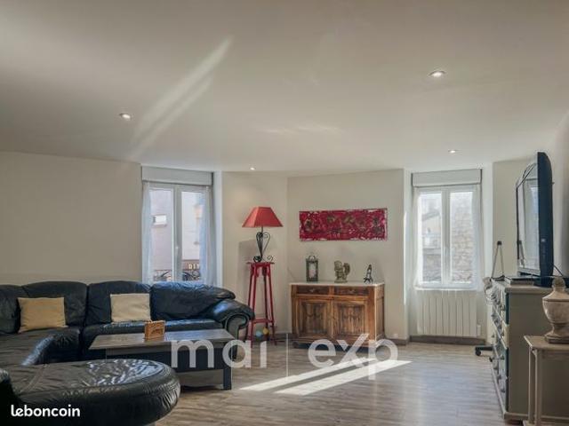 Maison 5 pièces 199 m²