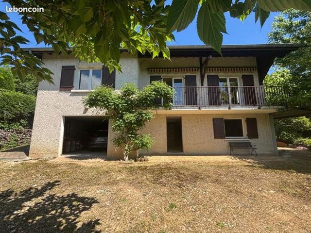 Maison 5 pièces 199 m²