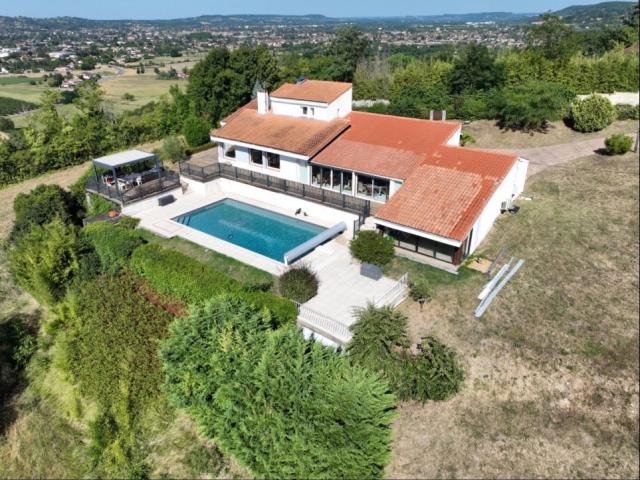 Maison 5 pièces 199 m²