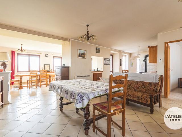 Maison 5 pièces 199 m²