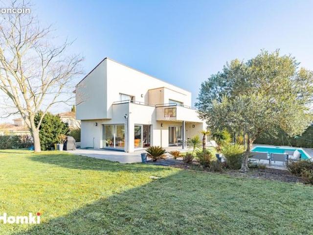 Maison 5 pièces 190 m²