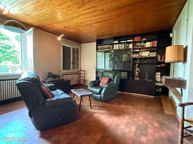 Maison 5 pièces 190 m²